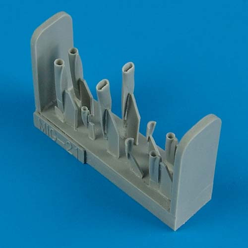 QB48367  MiG-21MF air scoops