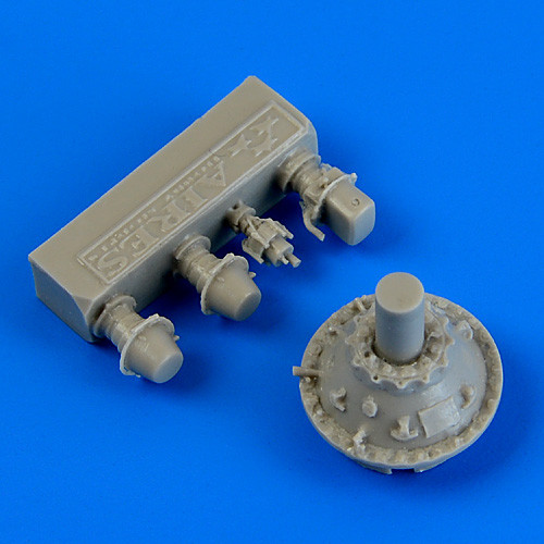 QB48668  F4U-5 Corsair correct engine reductor