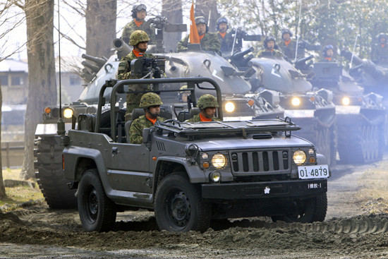 05519 Японский внедорожник JGSDF type 73 Light Truck (Recon)