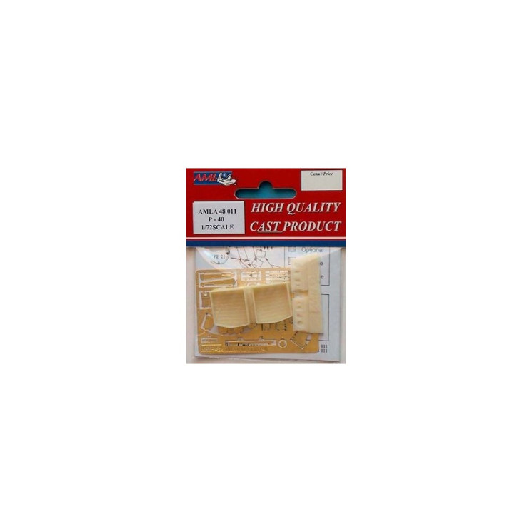 AMLA 48 011 P-40B,C,E,M,N / Wheel Well Set