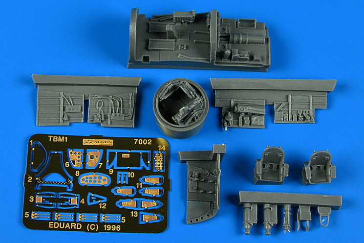 AIR7002 TBM Avenger набір кабіни 1/72