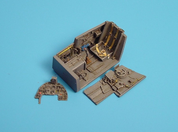 4020  Avia S-199 cockpit set