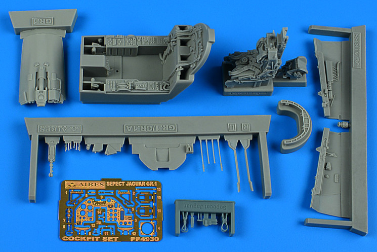 AIR4930 Sepecat Jaguar GR.1 набір кабіни 1/48