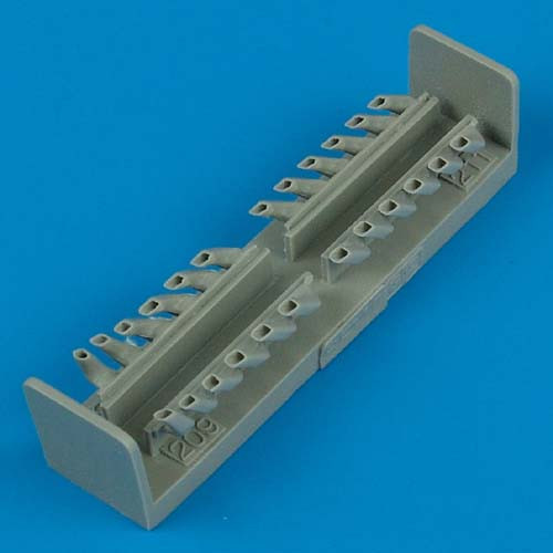 QB48162  Bf 110G-2 exhaust