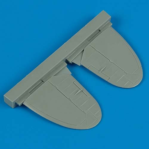 QB72155  Spitfire Mk. XIV stabilizer