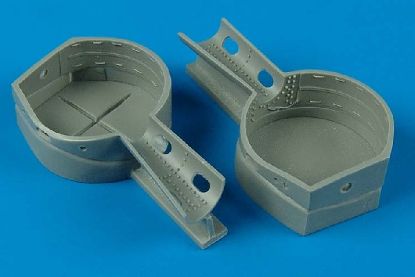 2016  Bf 109G wheel bays