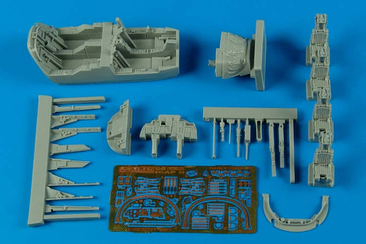 7270  EA-6B Prowler ICAP-2 cockpit set - (late version)
