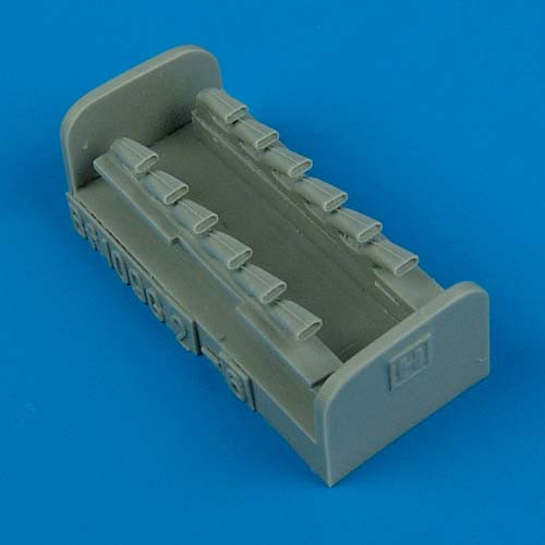 QB48269  Bf 109G-6 exhaust