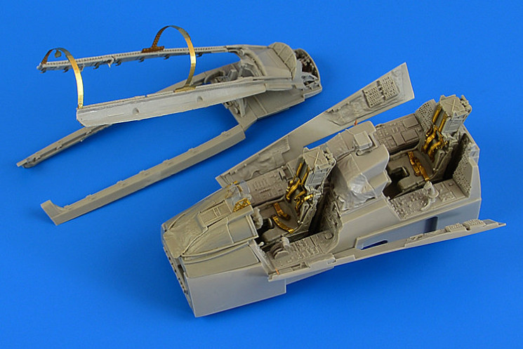 4745 F-14D Super Tomcat  Кабина