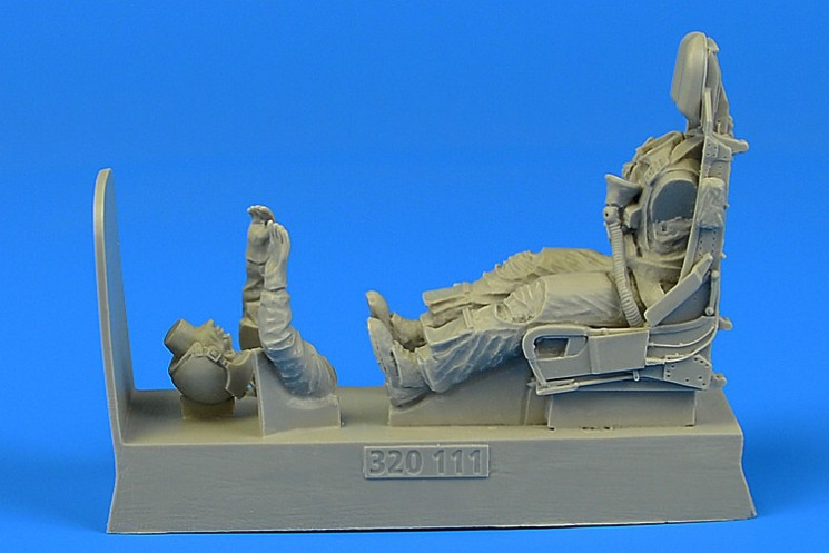 320111 USAF Pilot for F-100 with ejection seat