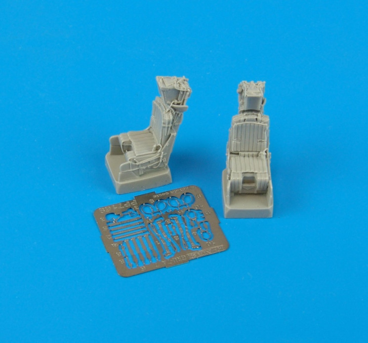 7169  M. B. GRU-7A ejection seats - (for F-14A versions)
