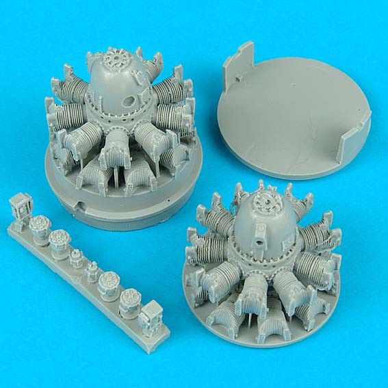 QB48055  P-61 Black Widow engines