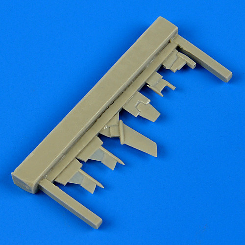 QB48577  Kfir C2/C7 antennas