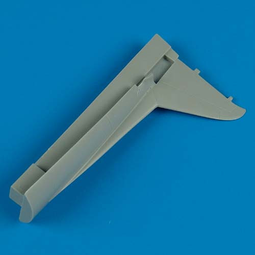 QB72264  P-47D-30 Thunderbolt dorsal fin conversion