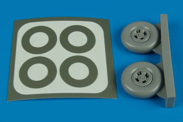 2128  Spitfire Mk. IX wheels & paint masks