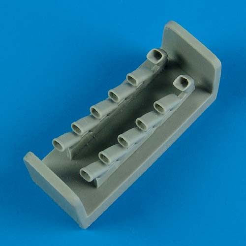 QB48478  IL-2 Shturmovik exhaust