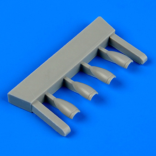 QB72466  BAe Hawk Mk.I correct air intakes