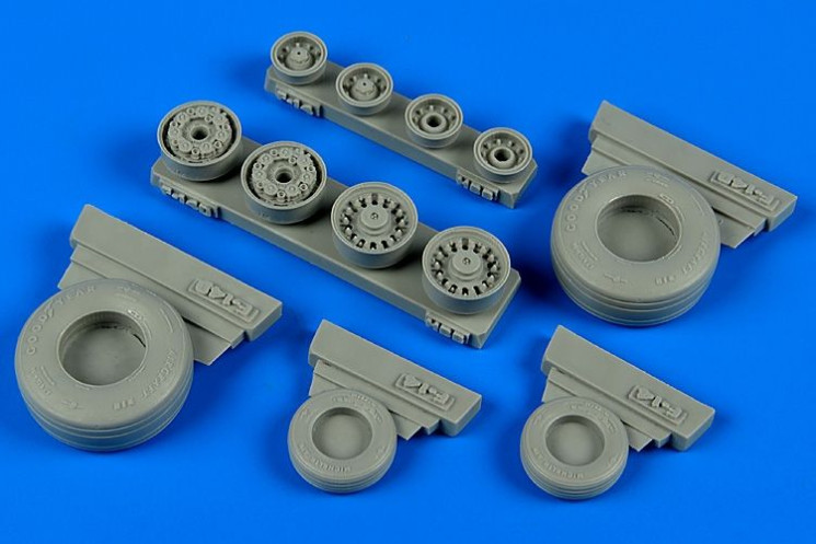148012  F-14B/D Tomcat weighted wheels