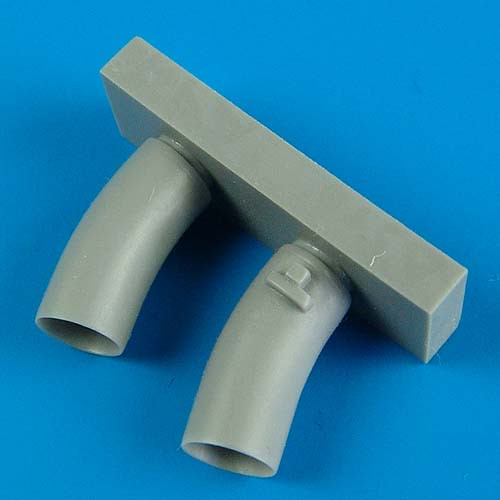 QB72366  Seahawk exhaust nozzles