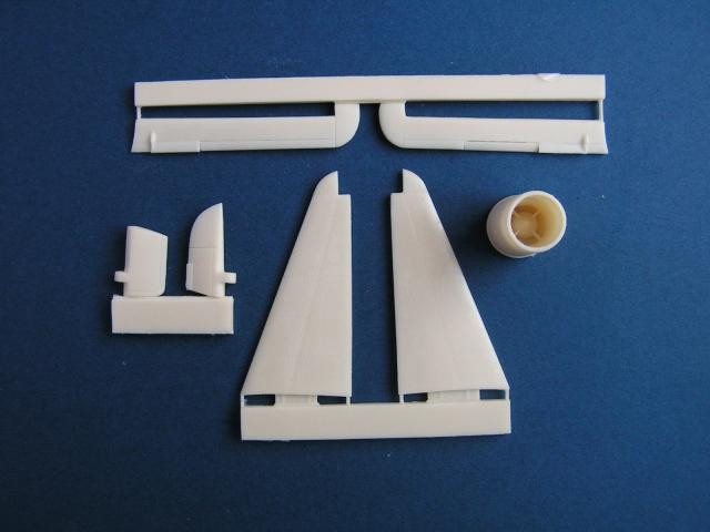 F9F-2 rudder and elevators, jetpipes