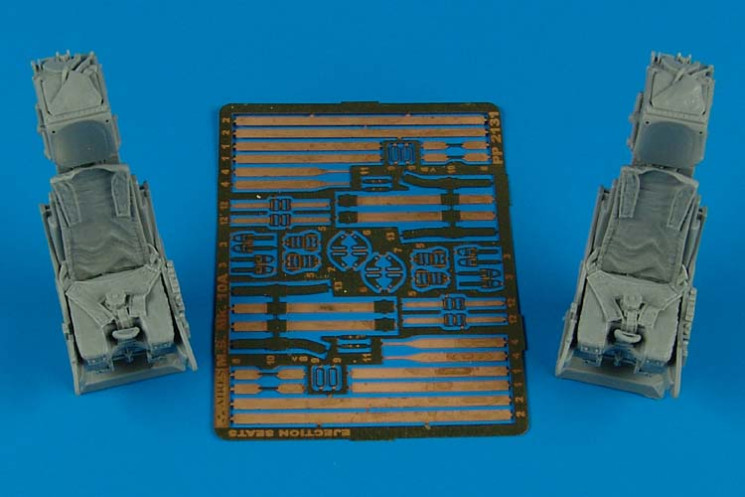 2131  M.B. Mk.10A ejection seats - (for Tornado versions)